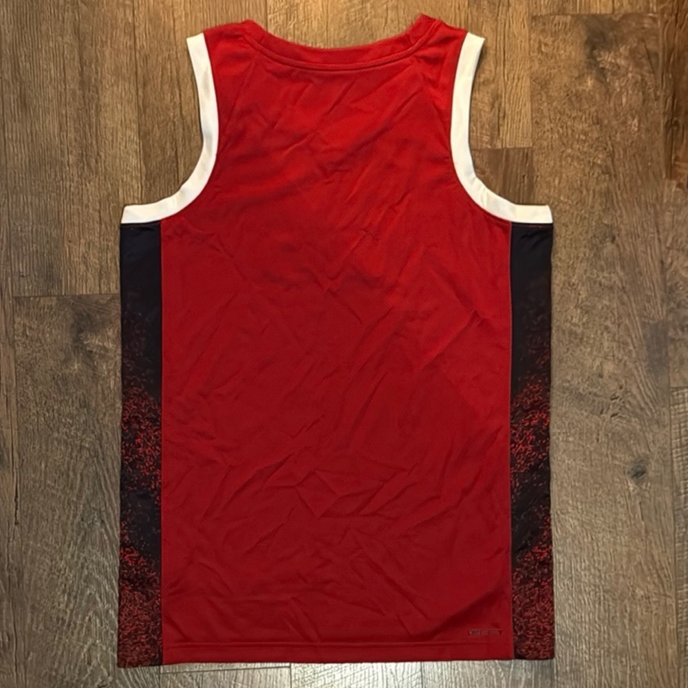 Nike USA Red Basketball Jersey - Picture 4 of 4